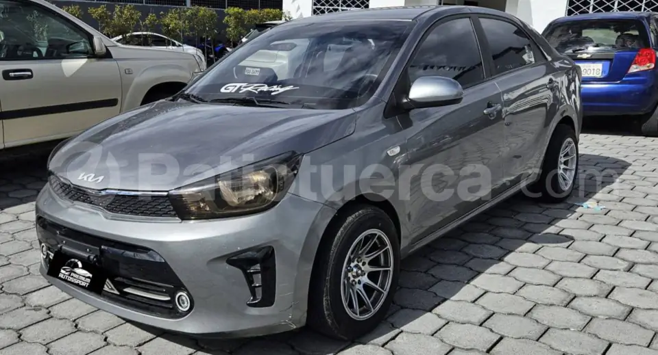 Foto 1 de Kia Soluto LX