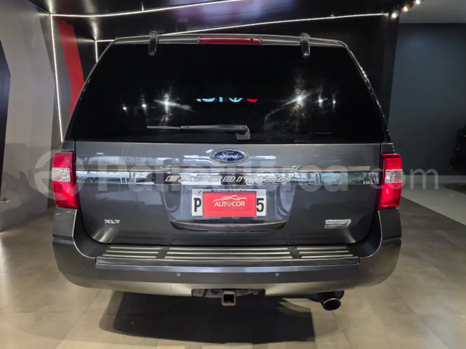 Foto 8 de Ford Expedition XLT
