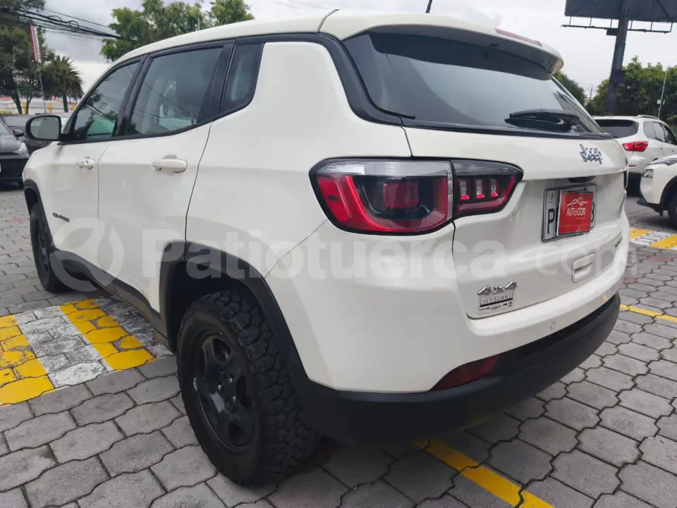 Foto 5 de Jeep Compass