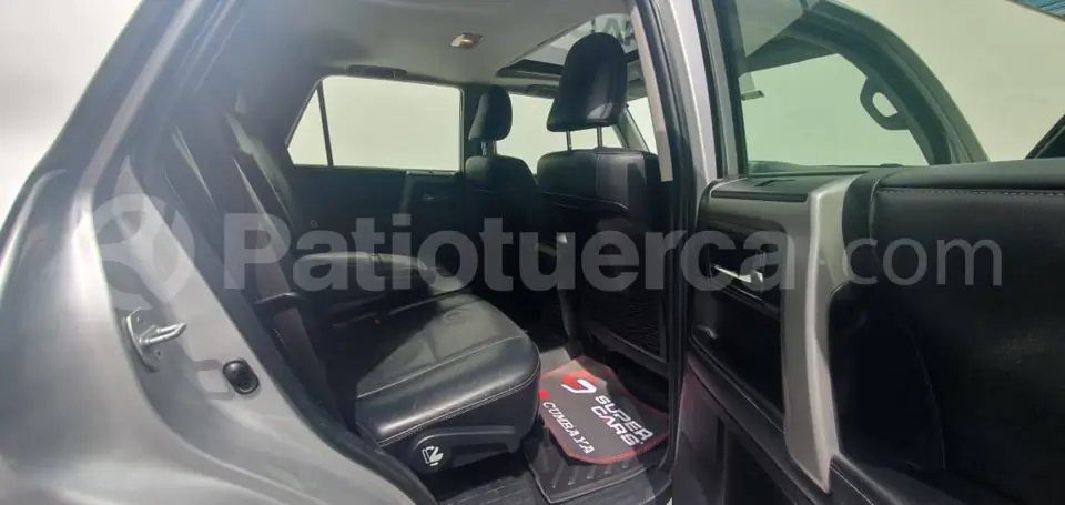 Foto 5 de Toyota 4Runner Limited