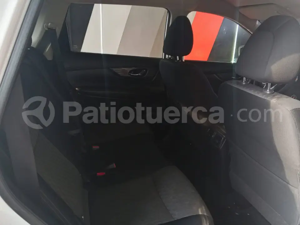 Foto 11 de Nissan X-Trail Sense