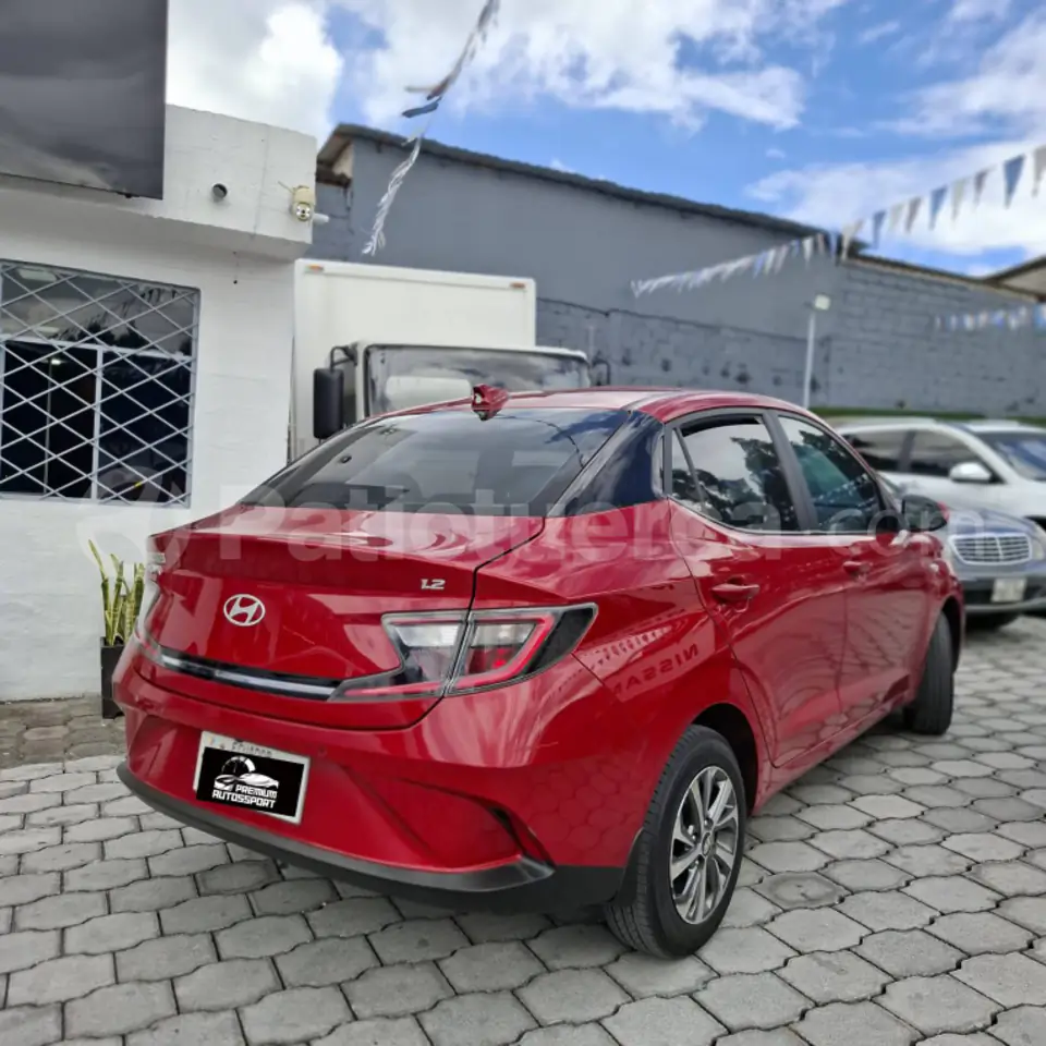 Foto 7 de Hyundai GRAND I10 GLS