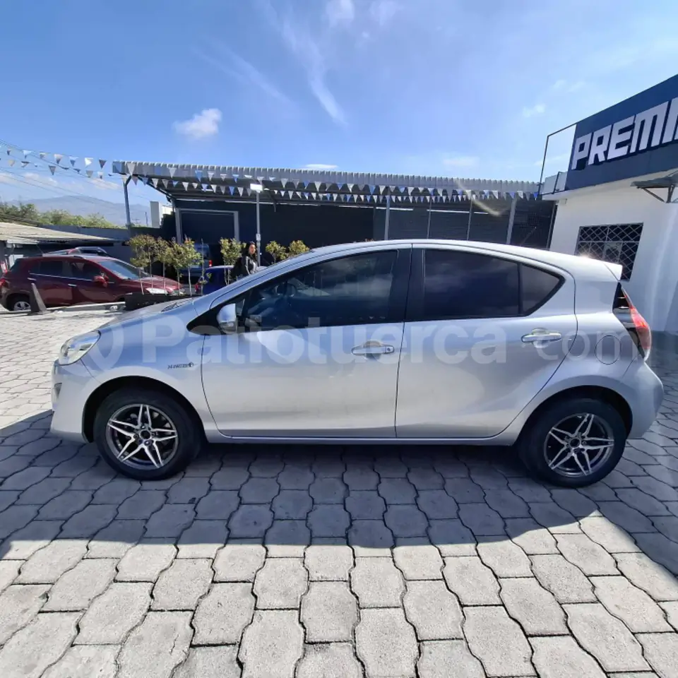 Foto 8 de Toyota Prius C Sport