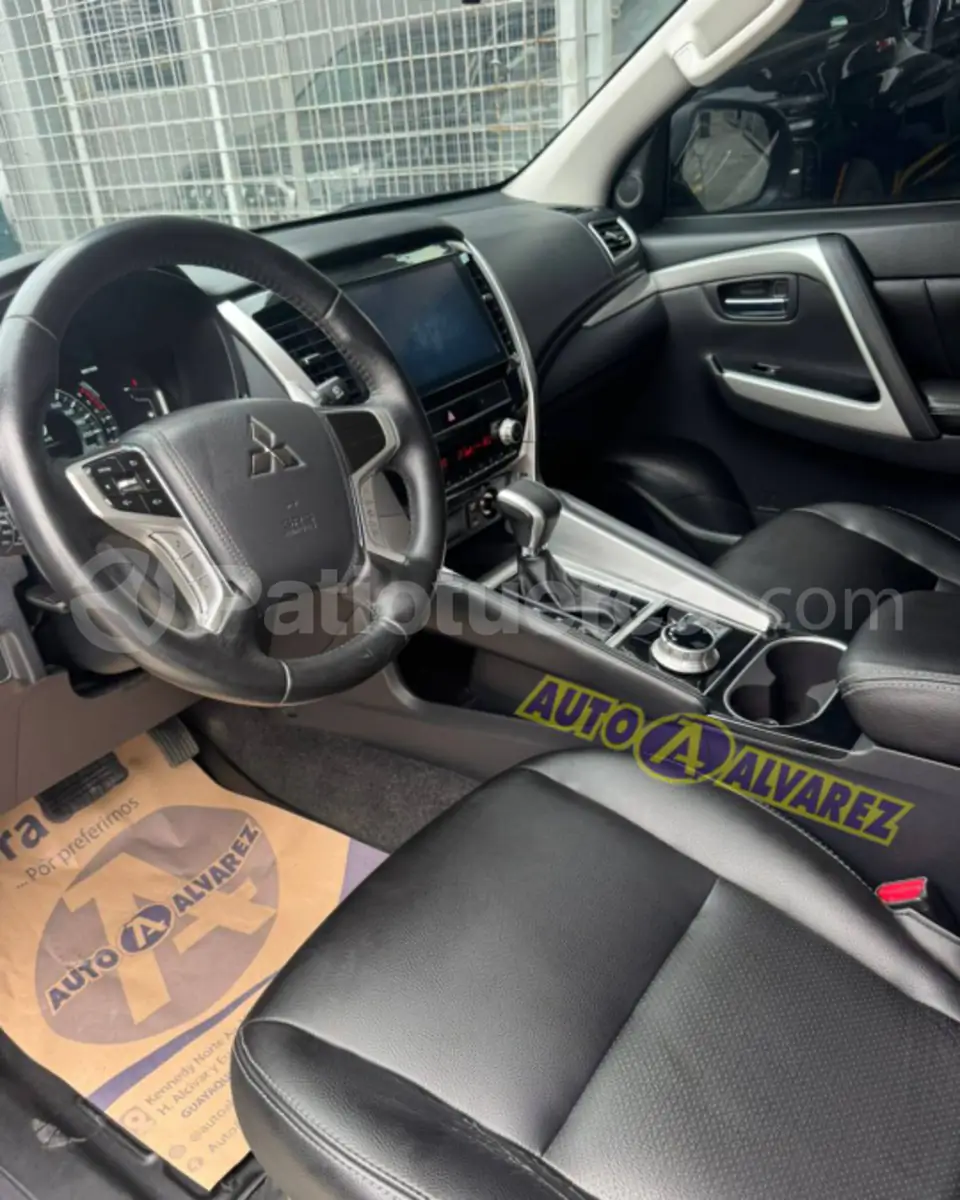 Foto 4 de Mitsubishi Montero Sport Diesel