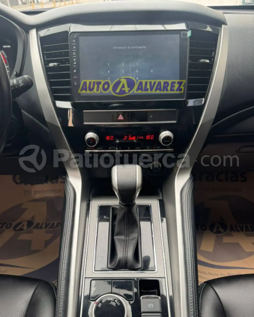 Foto 7 de Mitsubishi Montero Sport Diesel