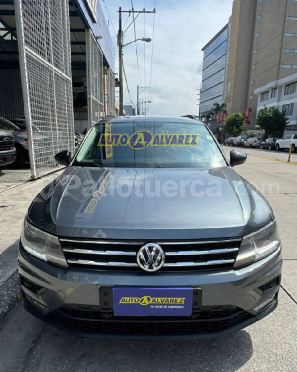 Foto 2 de Volkswagen Tiguan Trendline