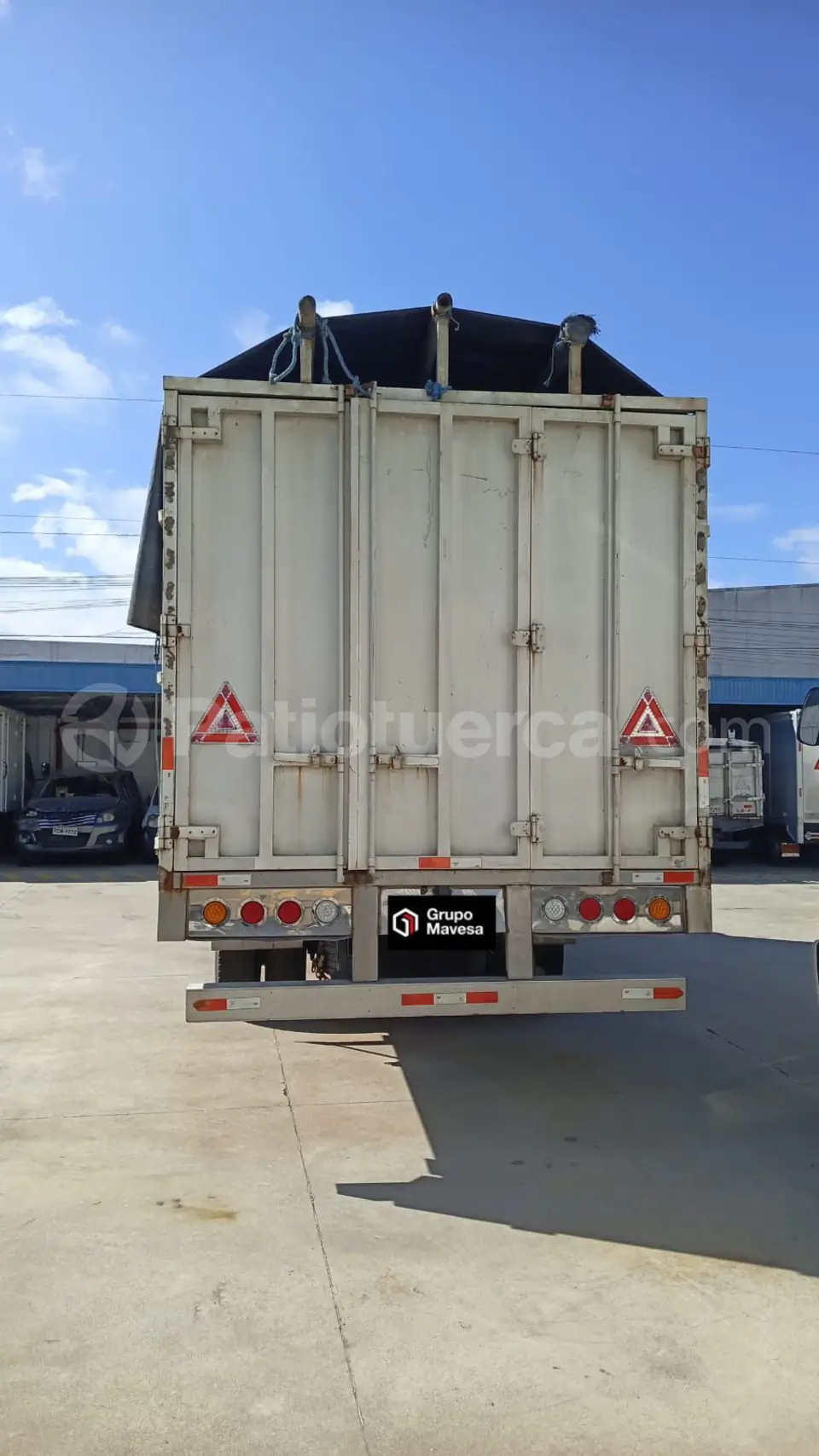 Foto 4 de Hino 500
