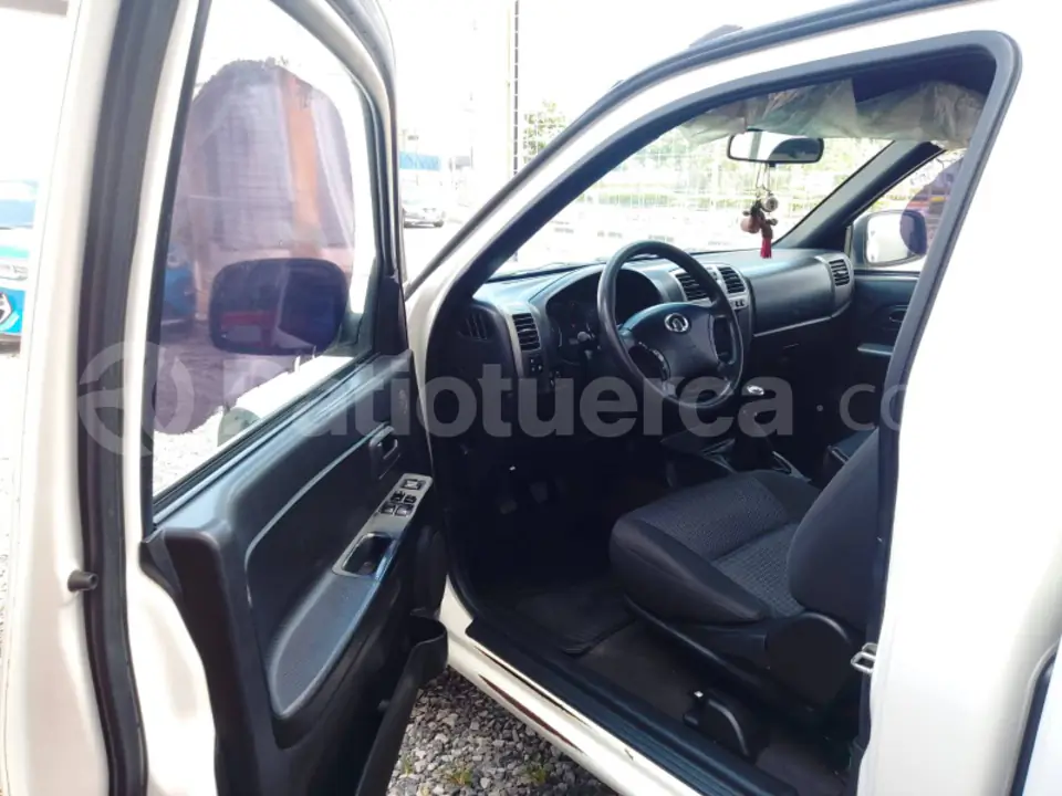 Foto 4 de Great Wall WINGLE 7 2.0 CD 4X4 DIESEL