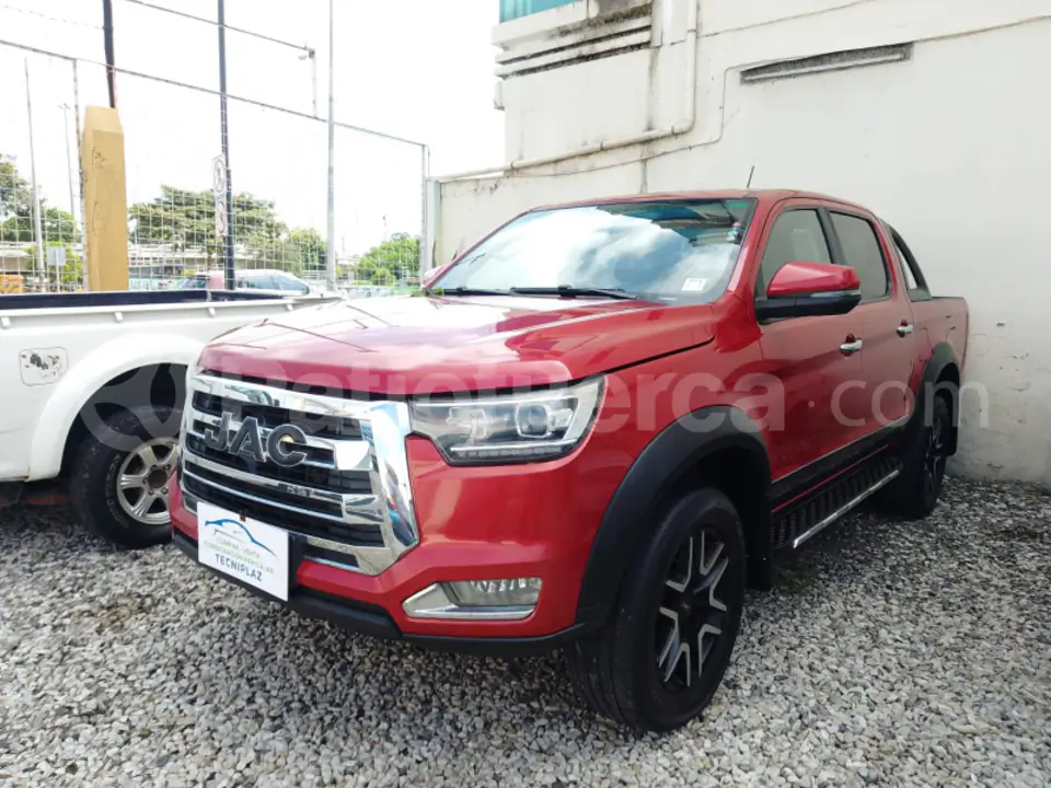 Foto 1 de JAC T8 LUXURY