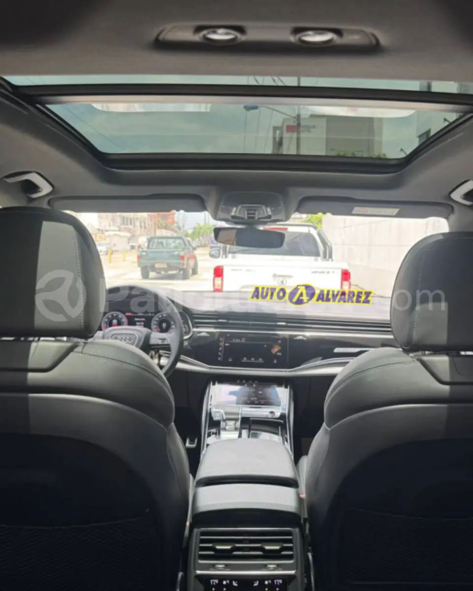 Foto 5 de Audi Q8 TFSI Quattro