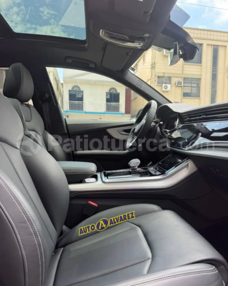 Foto 7 de Audi Q8 TFSI Quattro