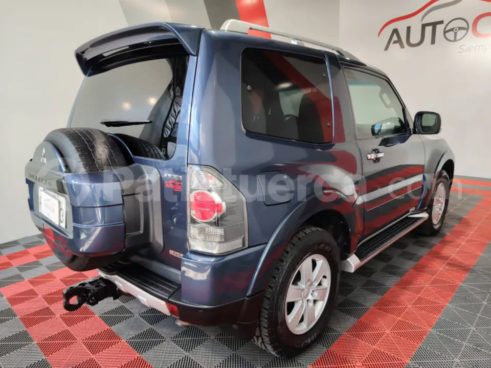 Foto 4 de Mitsubishi Montero Blister