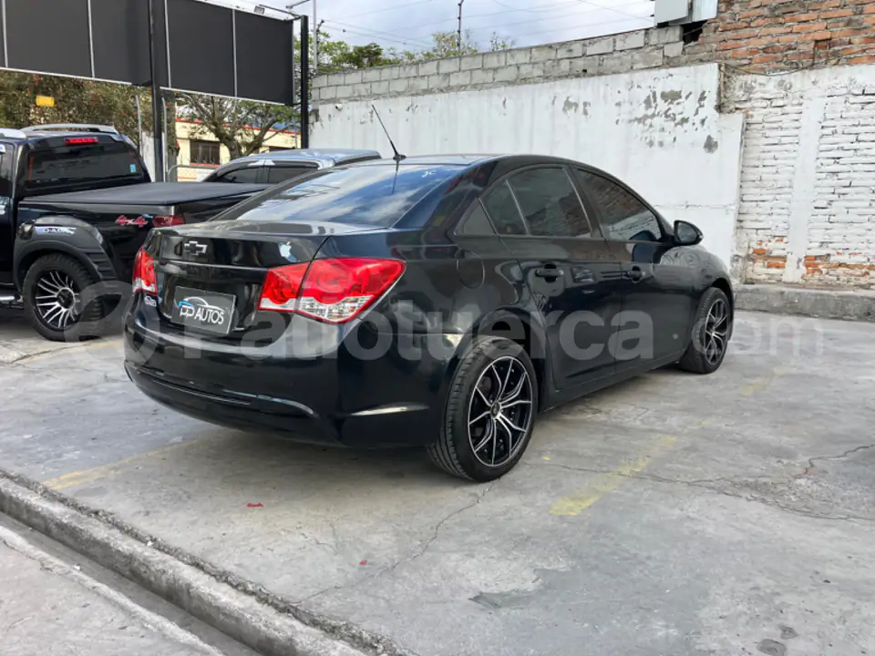 Foto 2 de Chevrolet Cruze