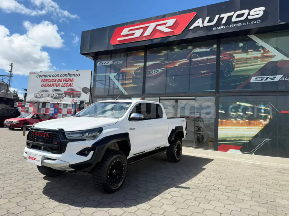 Foto 1 de Toyota Hilux CD 4x4 Diesel