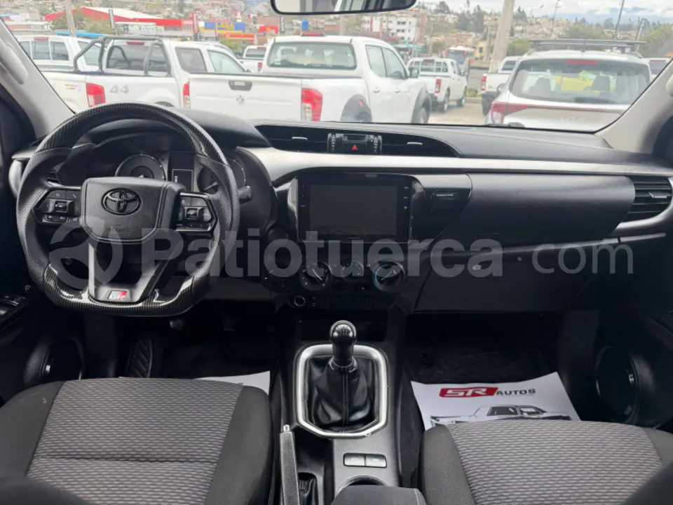 Foto 7 de Toyota Hilux CD 4x4 Diesel