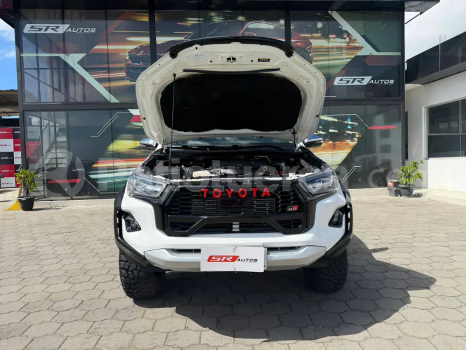 Foto 9 de Toyota Hilux CD 4x4 Diesel