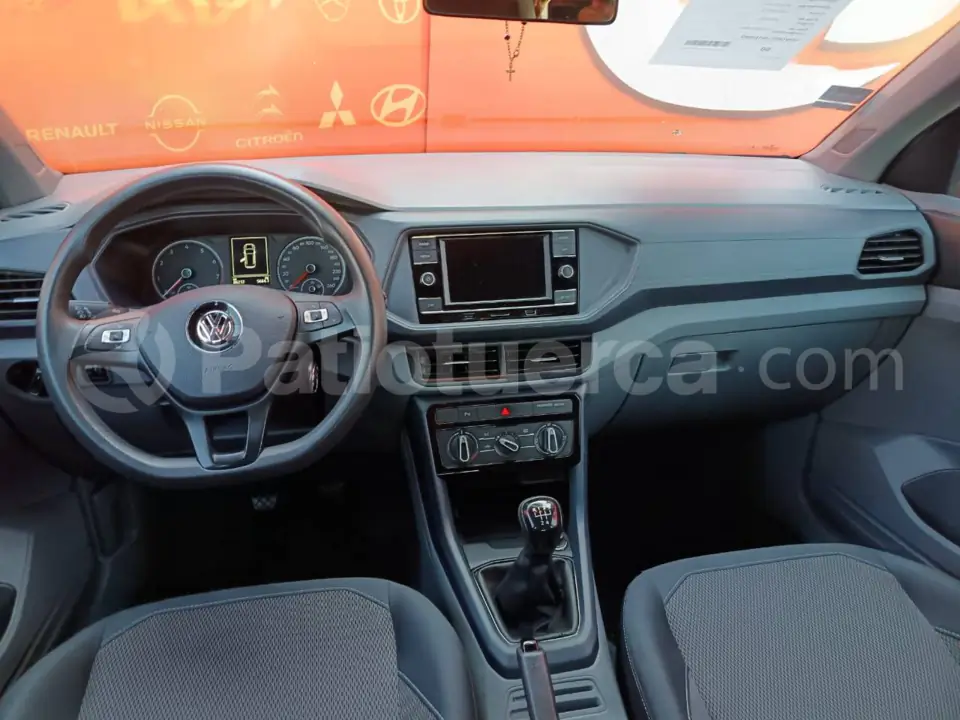 Foto 7 de Volkswagen T-Cross  Trendline