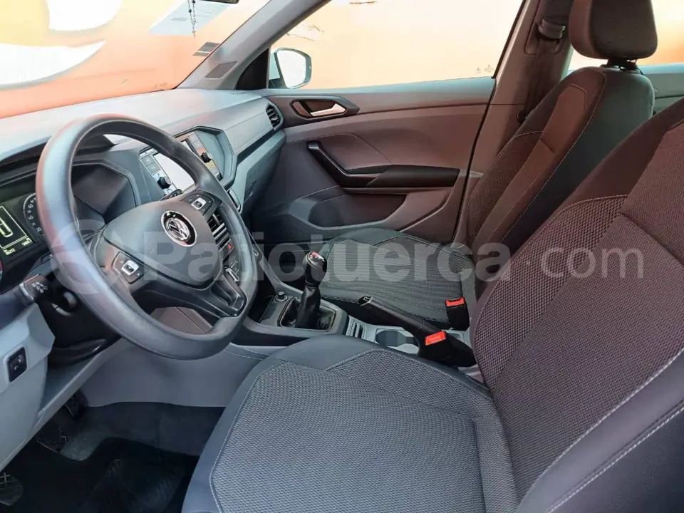 Foto 8 de Volkswagen T-Cross  Trendline