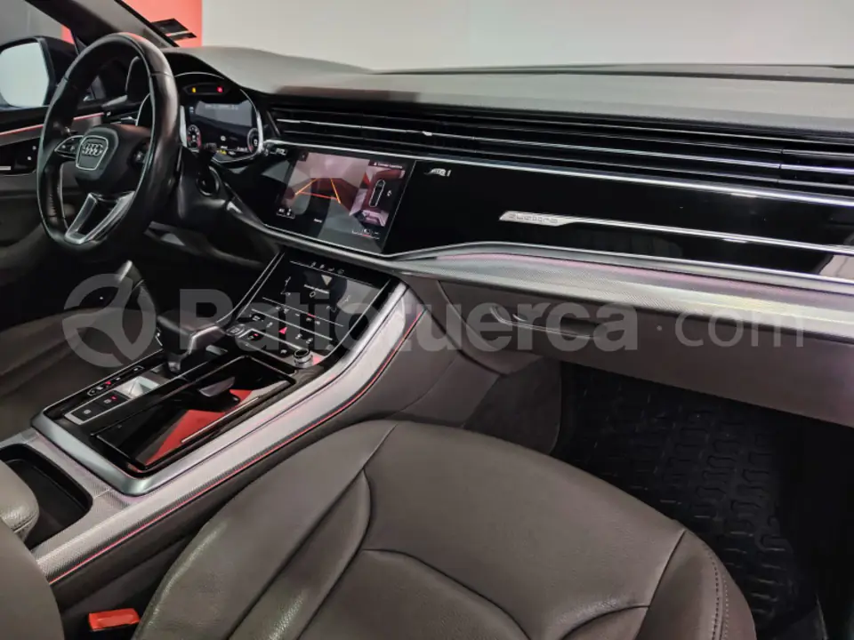 Foto 19 de Audi Q8 TFSI Quattro