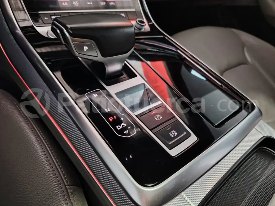 Foto 29 de Audi Q8 TFSI Quattro