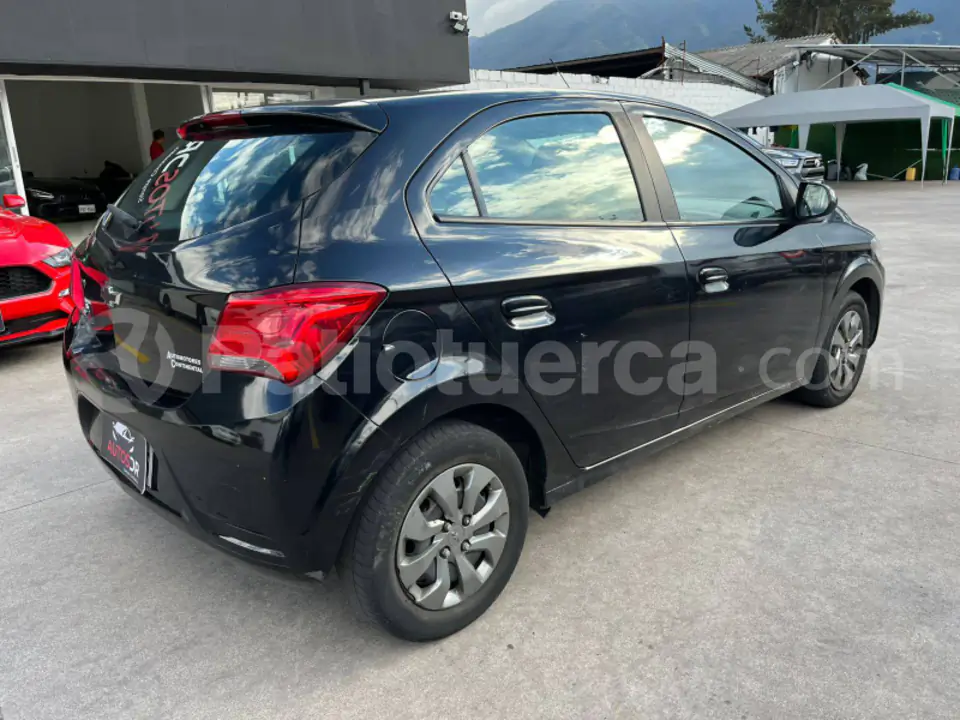 Foto 5 de Chevrolet JOY BLACK