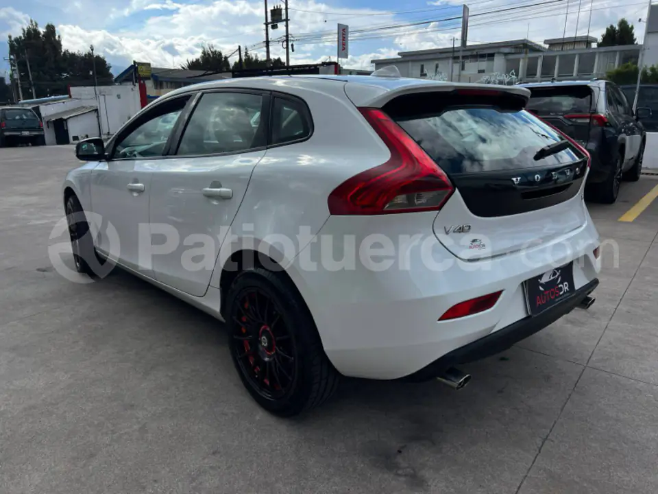 Foto 3 de Volvo V40