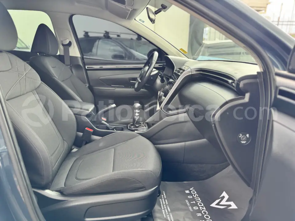 Foto 15 de Hyundai TUCSON NX4E GL