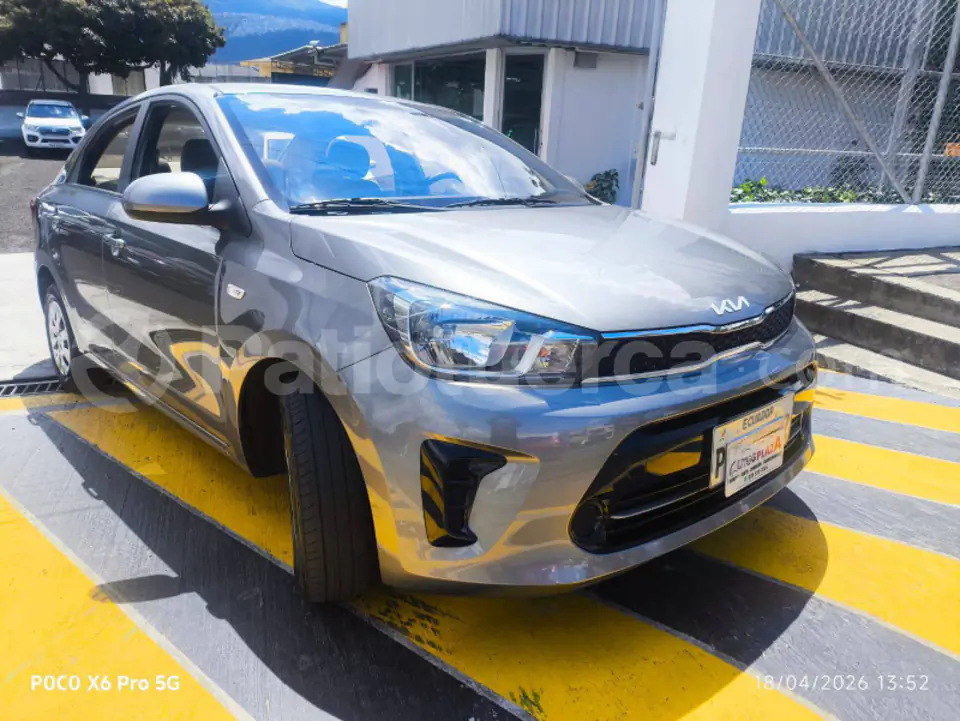 Foto 4 de Kia Soluto LX