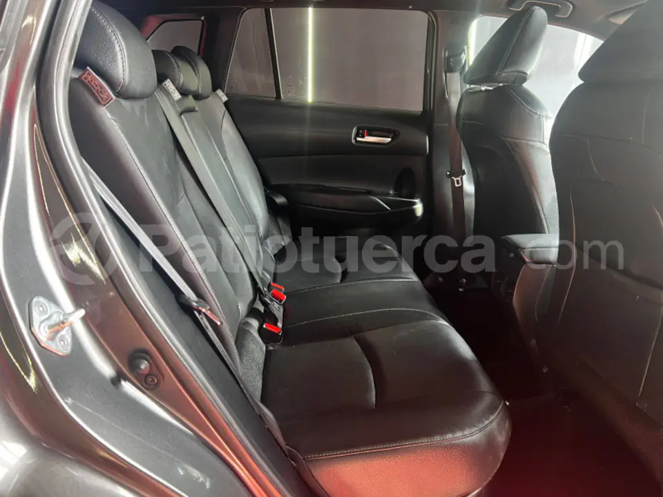 Foto 12 de Toyota Corolla Cross High