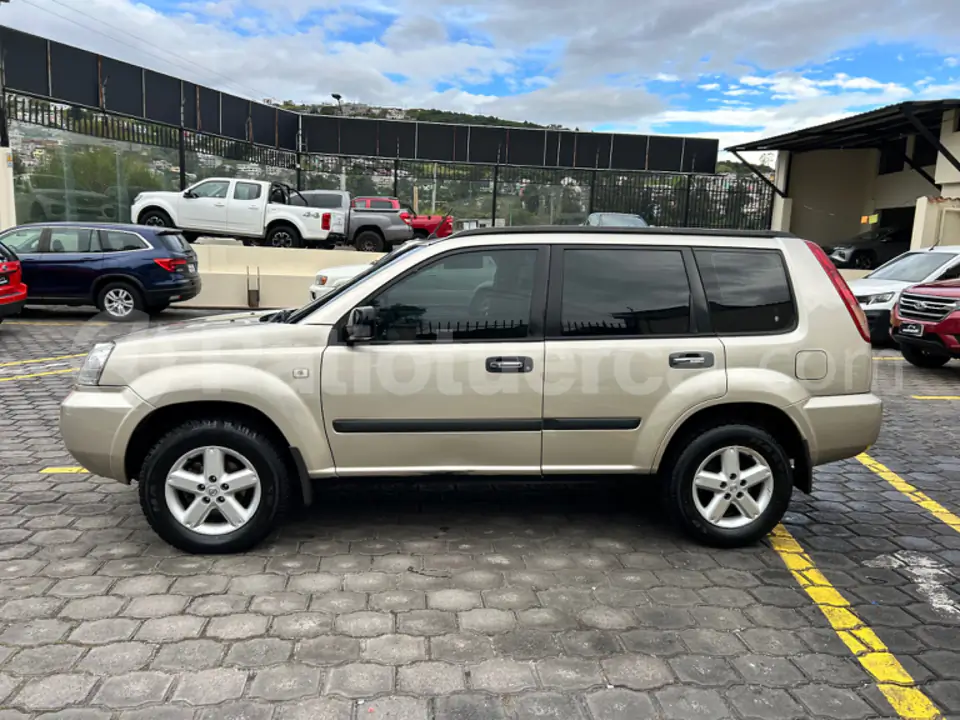 Foto 4 de Nissan xtrail  Advance