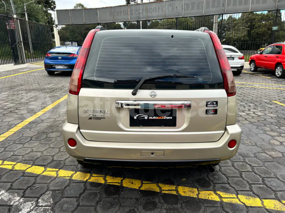 Foto 6 de Nissan xtrail  Advance