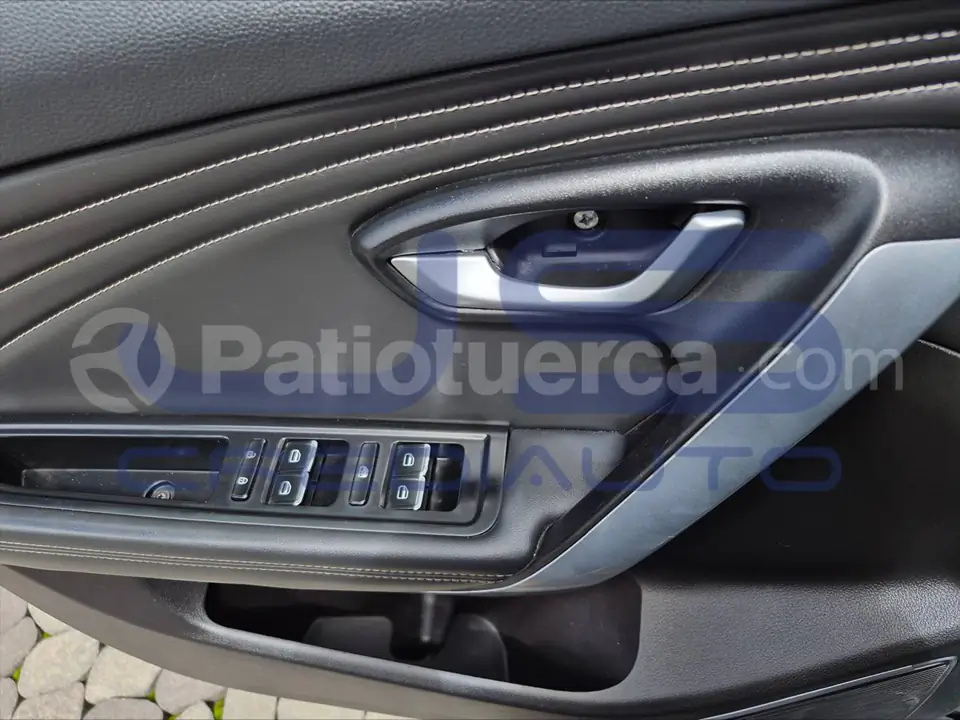 Foto 14 de Jetour X70 ll AC