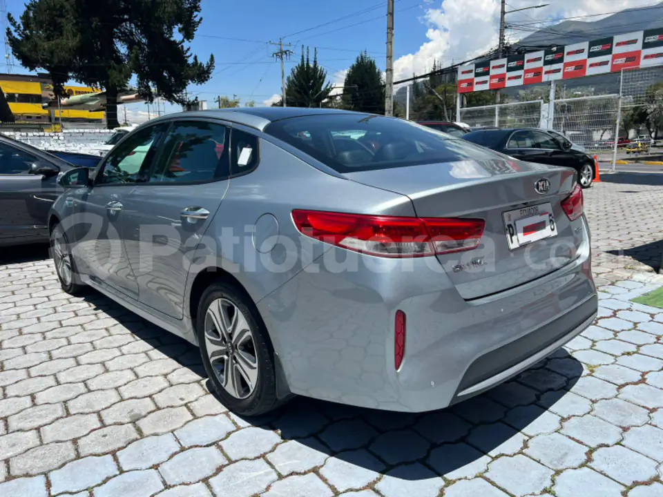 Foto 7 de Kia Optima Hybrid