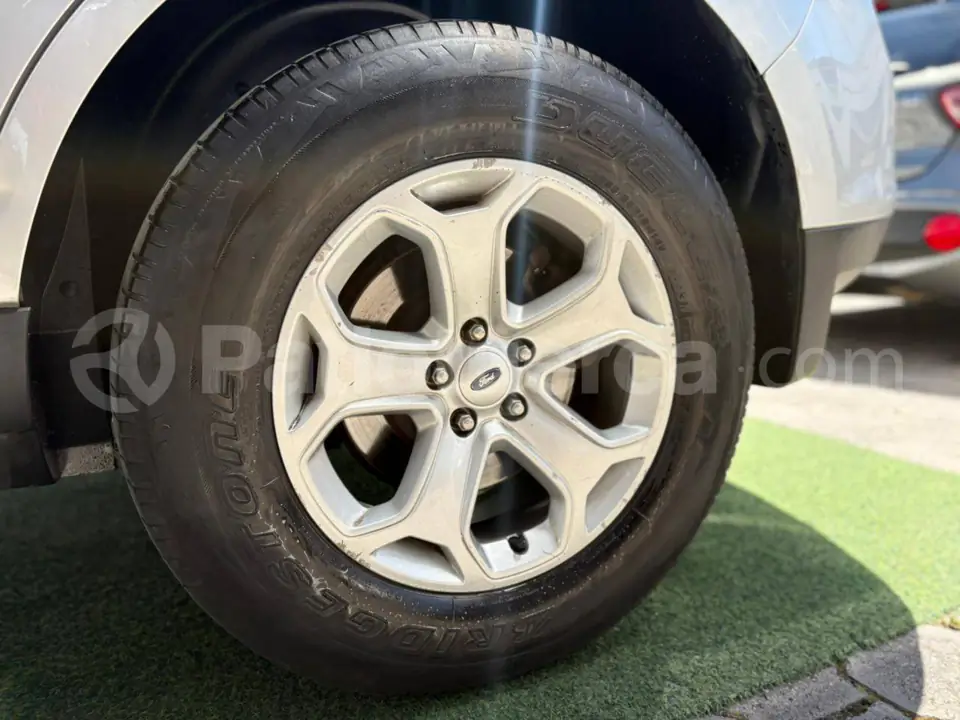 Foto 14 de Ford Edge SE