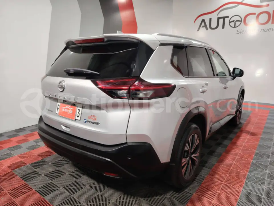 Foto 6 de Nissan xtrail  Advance