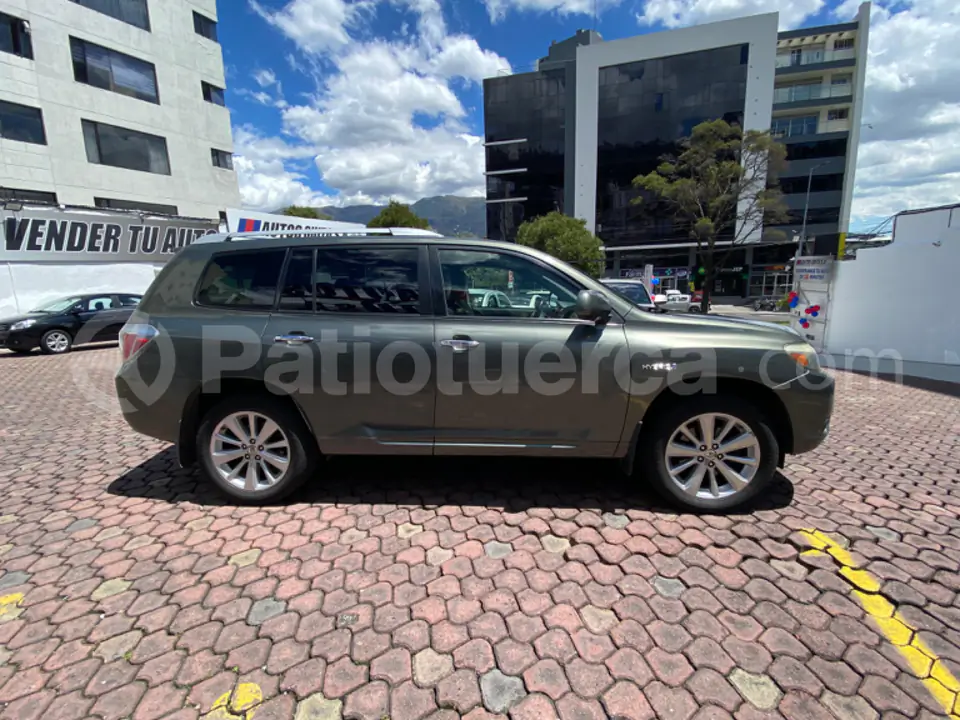 Foto 8 de Toyota Highlander Limited Hibrido