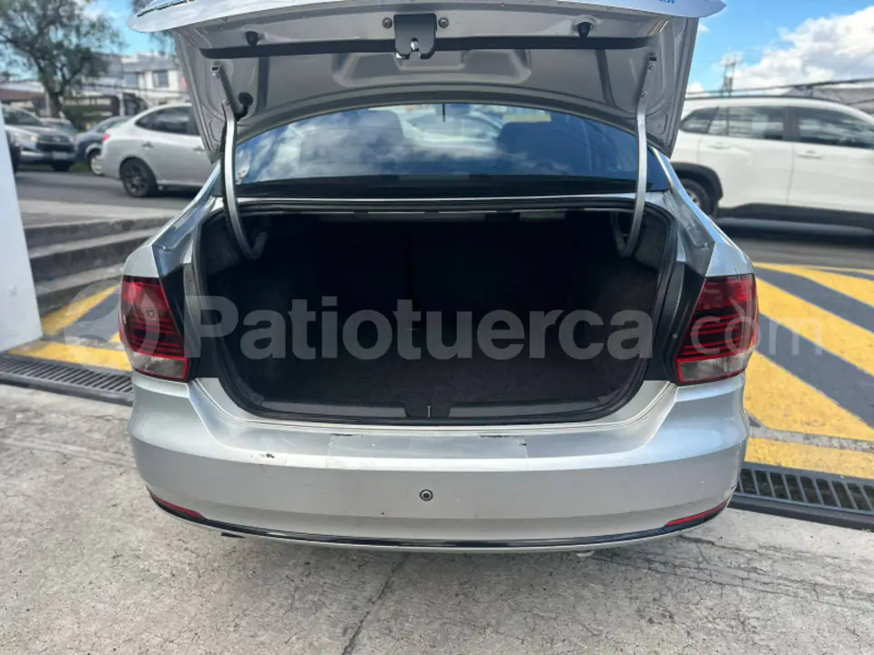 Foto 8 de Volkswagen Polo Trendline