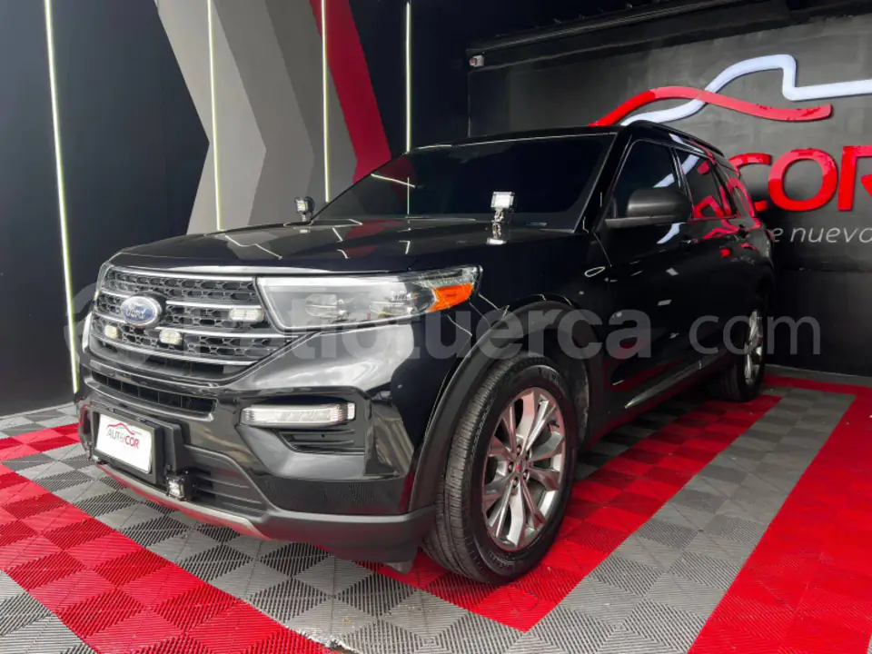 Foto 1 de Ford Explorer