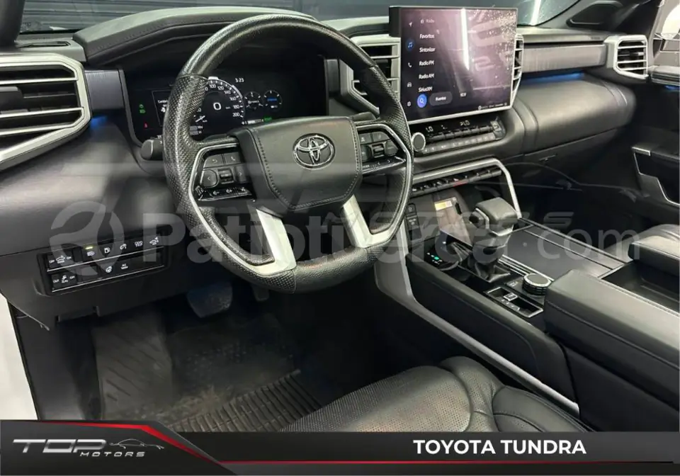 Foto 2 de Toyota Tundra Platinum