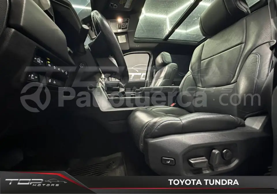 Foto 3 de Toyota Tundra Platinum