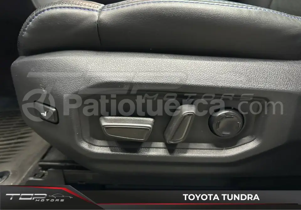 Foto 30 de Toyota Tundra Platinum