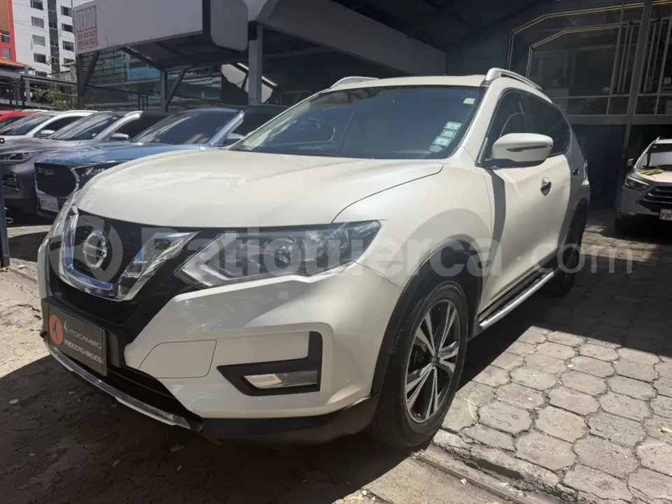 Foto 3 de Nissan xtrail  Advance