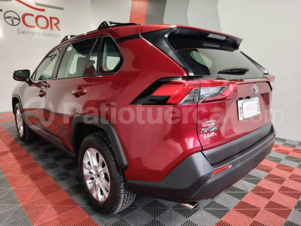 Foto 24 de Toyota RAV 4