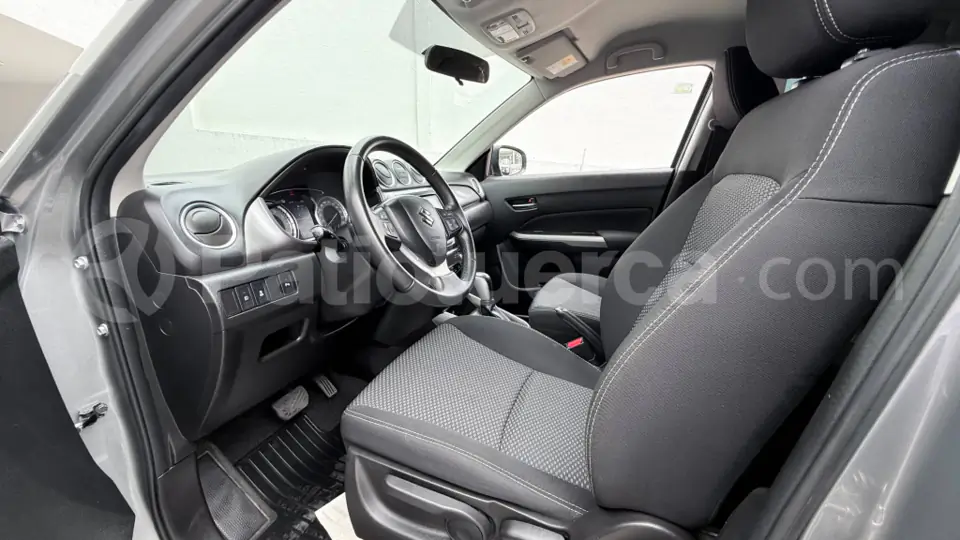 Foto 5 de Suzuki VITARA GL PLUS