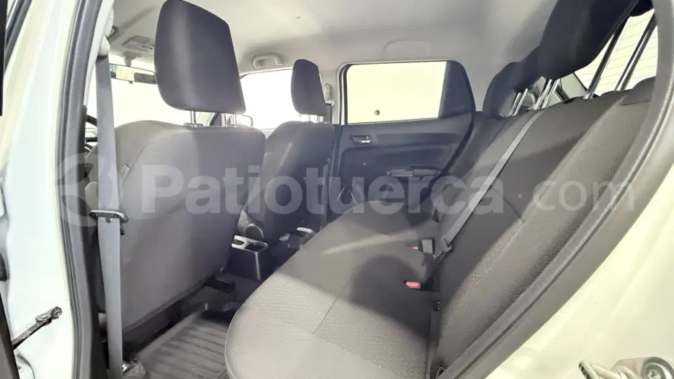Foto 6 de Suzuki Swift