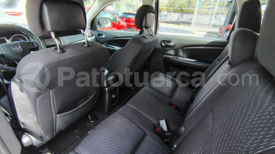Foto 16 de Dodge Journey