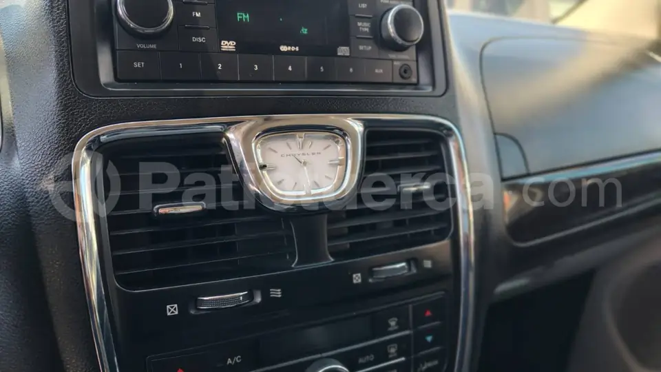 Foto 17 de Chrysler Town & Country