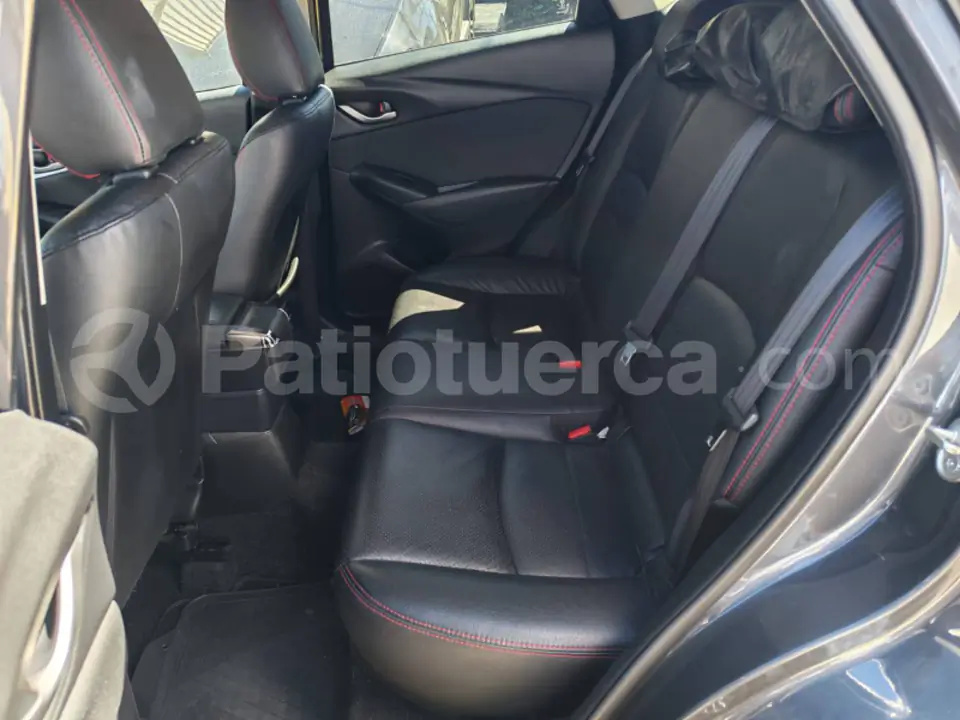 Foto 10 de Mazda CX 3 CORE