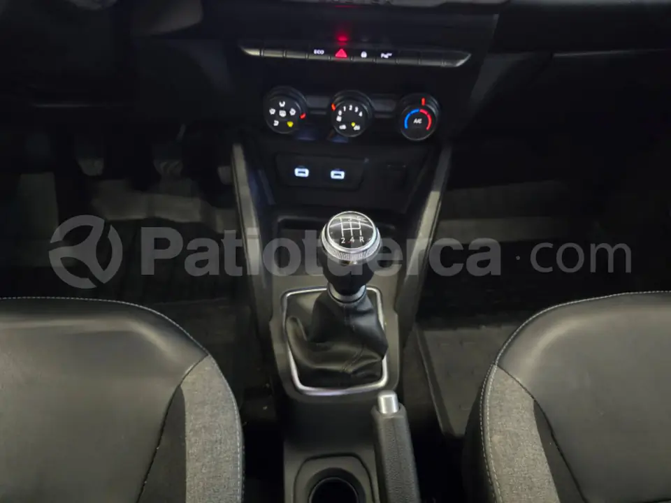 Foto 18 de Renault DUSTER INTENS