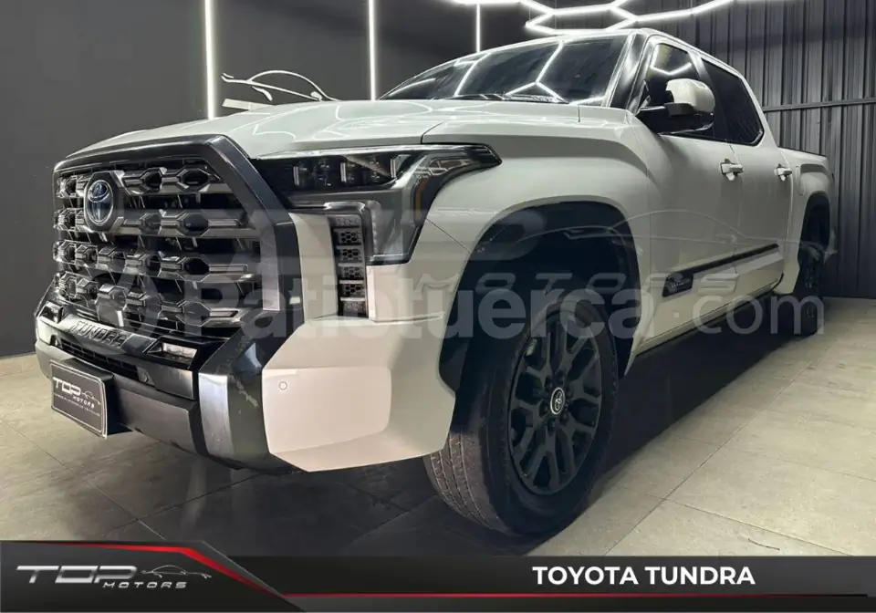 Foto 3 de Toyota Tundra Platinum